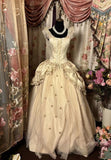 Champagne Vintage Elegant Exquisite Beaded Lace Long Satin Tulle Ball Gown Evening Dress HZ1023