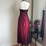 Burgundy Vintage Fashion Stunning Elegant Exquisite Beaded Long Satin tulle High Waist Formal Gothic Ball Gown Evening Gown Birthday Party Gown Prom Gown Graduation Gown HZ1023