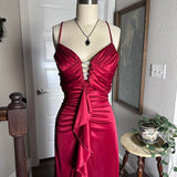 Red Retro Fashion Elegant Exquisite Rhinestone Long Slim Fit Ruffled Spaghetti Straps Ball Gown Evening Gown Party Dress Prom Gown HZ1023